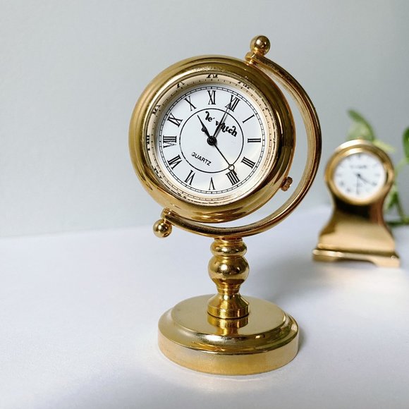 Le Watch (2) Vintage Miniature Clocks Solid Brass PRISTINE Condition - Picture 5 of 7